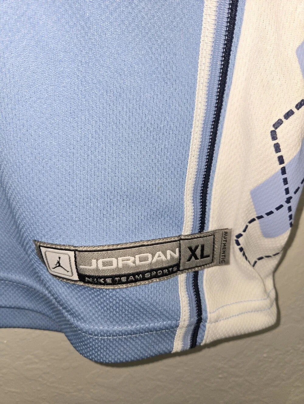 Jordan Men’s Light Blue Sleeveless Basketball Jersey North Carolina Tarheels XL